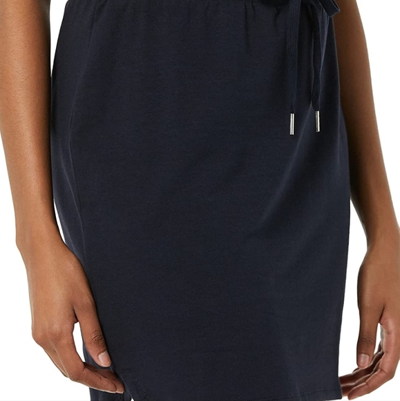 Women's Black Skirt - Picture 2 of 3